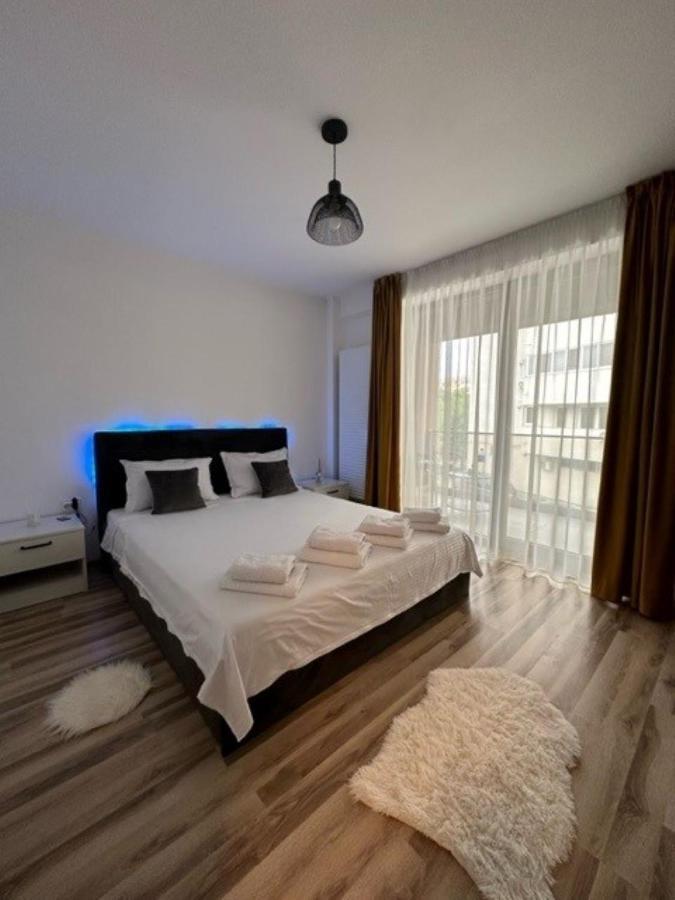 Escape Lounge Διαμέρισμα Κραϊόβα Εξωτερικό φωτογραφία